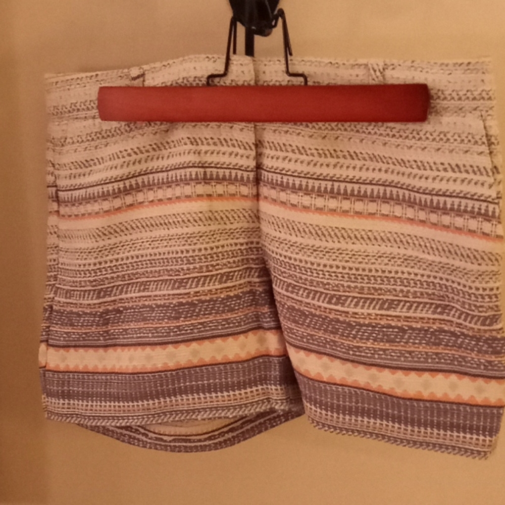 Dressy high waisted Katherine Barclay shorts